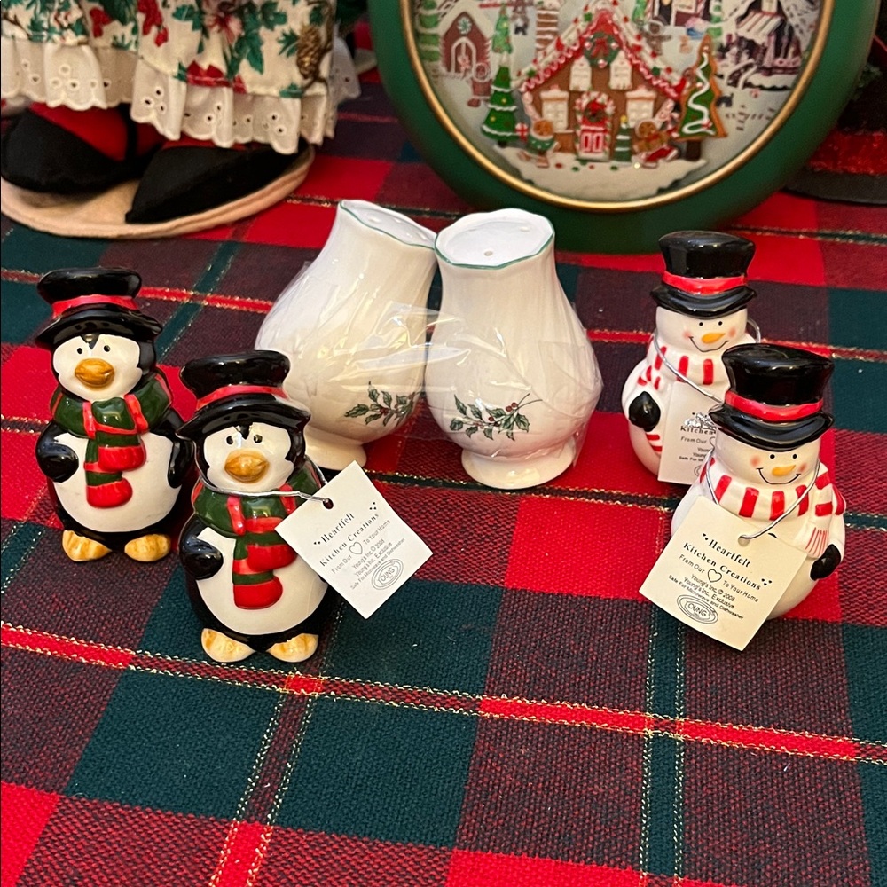 3for1 Festive Salt&Pepper shakers. NWT